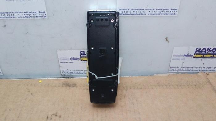 Multi-functional window switch Mercedes C-Klasse