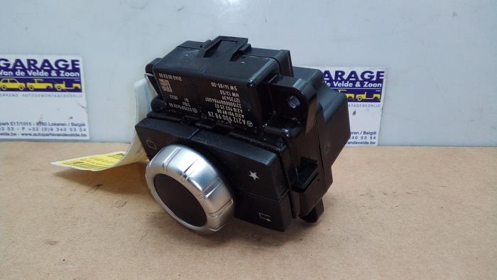 Commande ordinateur de bord Mercedes E-Klasse