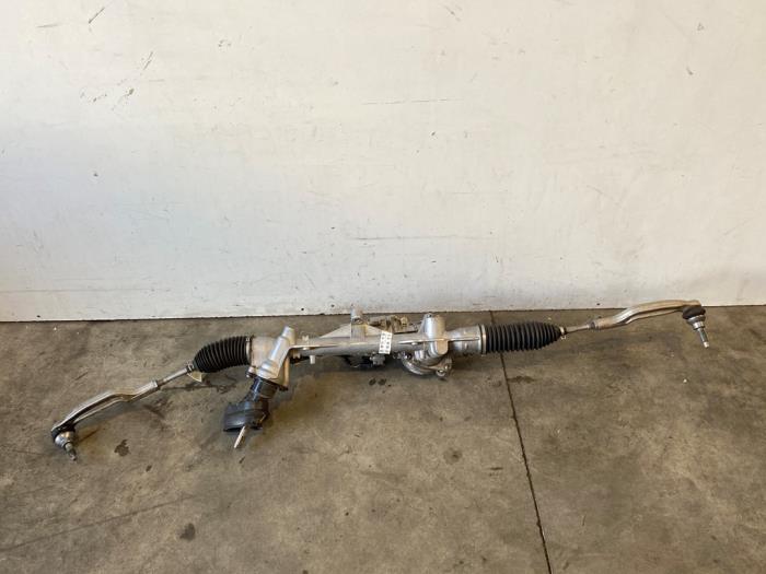 Steering box Mercedes GLA