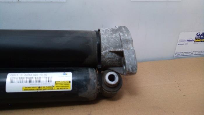 Stoßdämpfer links hinten Mercedes GLC-Klasse