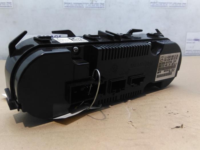Panneau de commandes chauffage Mercedes A-Klasse