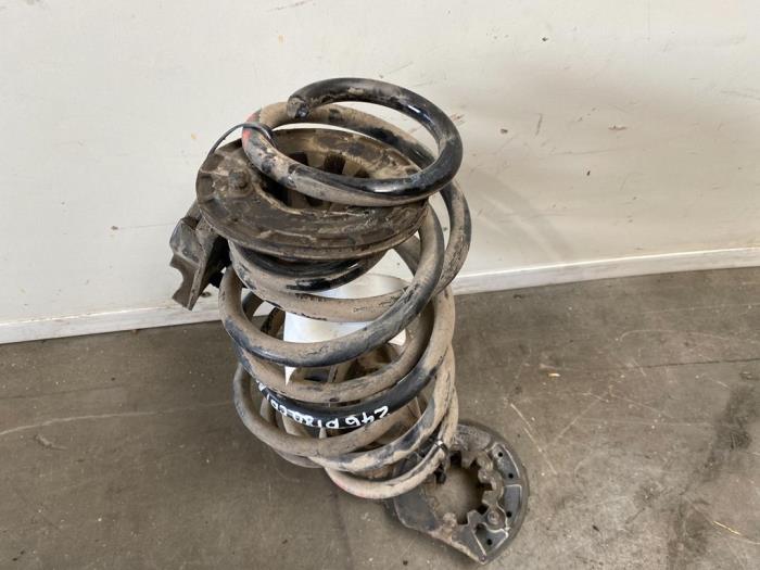 Rear coil spring Mercedes B-Klasse