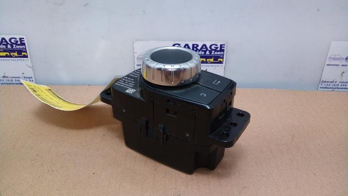 Commande ordinateur de bord Mercedes B-Klasse
