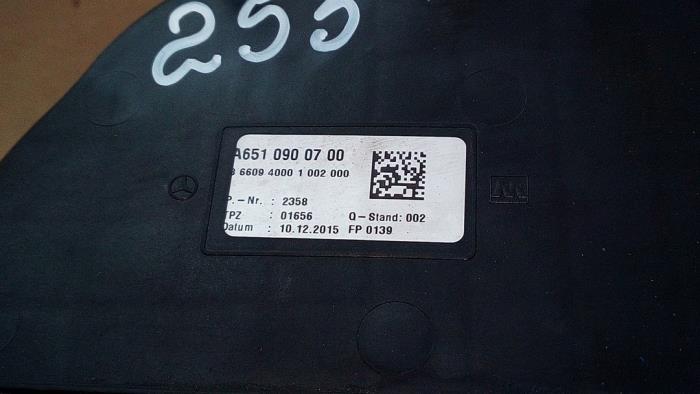 Boîtier filtre à air Mercedes GLC-Klasse