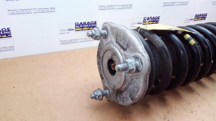 Schokdemperpoot rechts-voor Mercedes GLC-Klasse