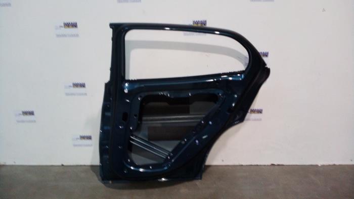 Tür 4-türig rechts hinten Mercedes GLA