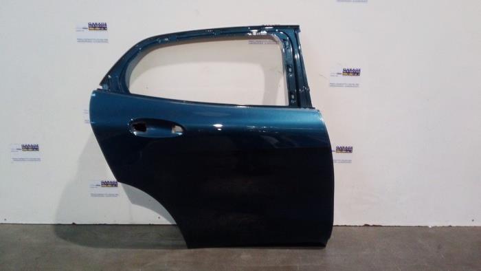 Drzwi prawe tylne wersja 4-drzwiowa Mercedes GLA