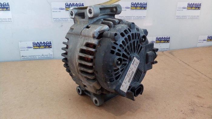 Dynamo Mercedes C-Klasse