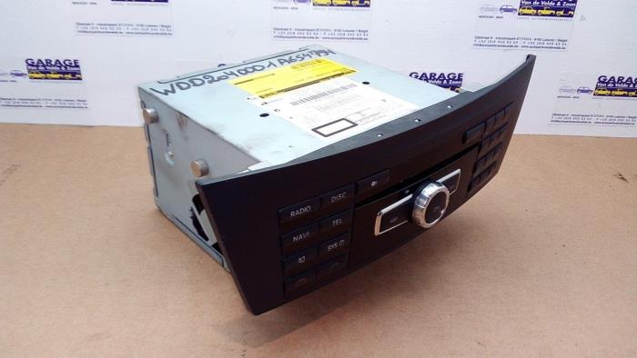 Radio Mercedes C-Klasse