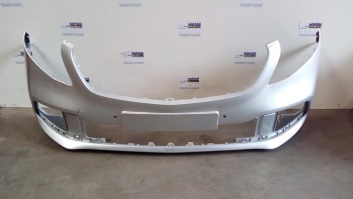 Zderzak przedni Mercedes V-Klasse