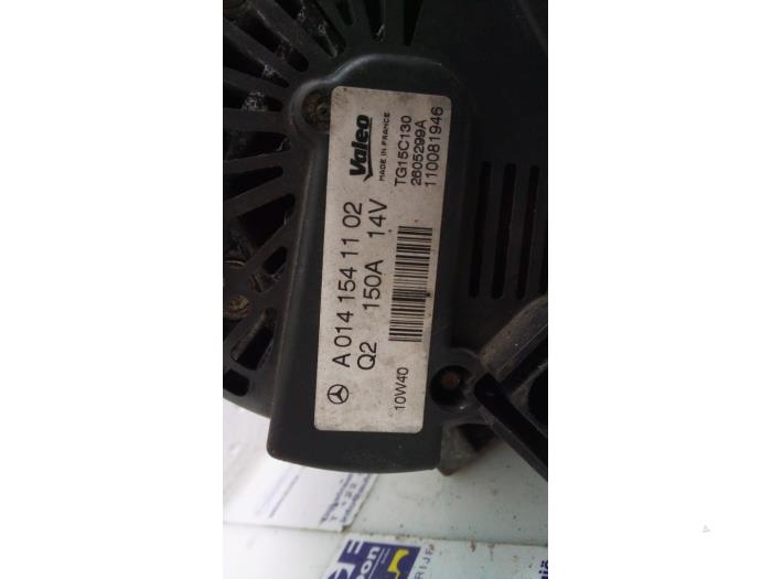 Dynamo Mercedes C-Klasse