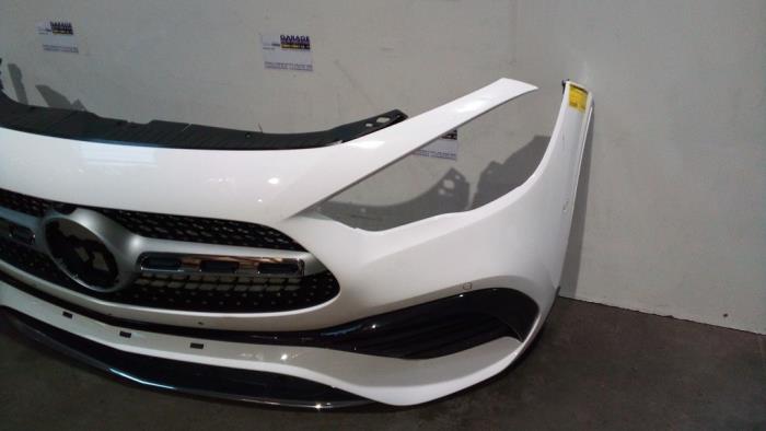 Zderzak przedni Mercedes GLA