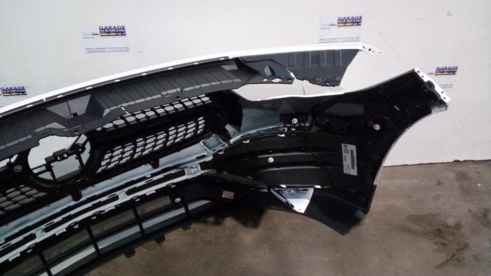 Zderzak przedni Mercedes GLA