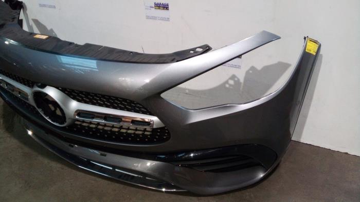 Zderzak przedni Mercedes GLA