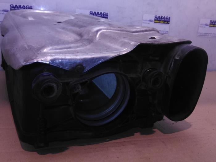 Boîtier filtre à air Mercedes C-Klasse