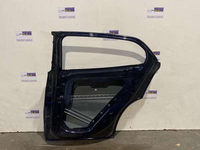 Portière 4portes arrière droite Mercedes GLA