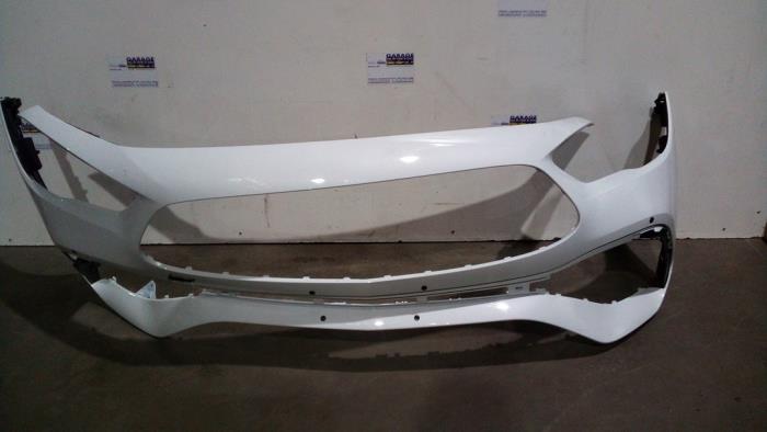 Zderzak przedni Mercedes GLA