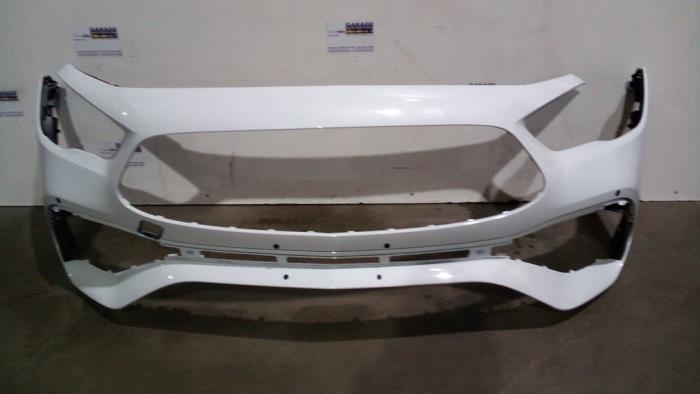 Zderzak przedni Mercedes GLA