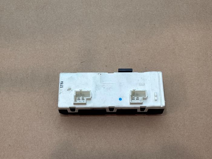 Module passage hayon Mercedes C-Klasse