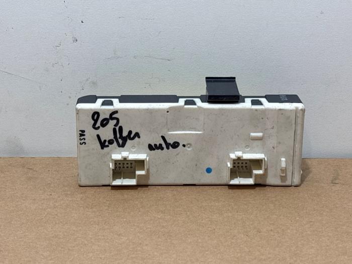 Modul silnika tylnej klapy Mercedes C-Klasse