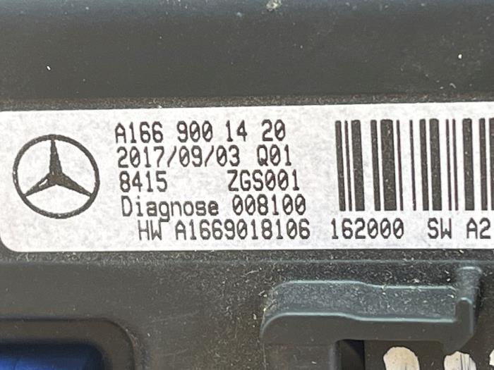 Navigation display Mercedes CLA