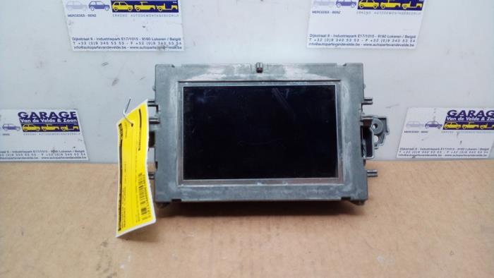 Affichage navigation Mercedes C-Klasse