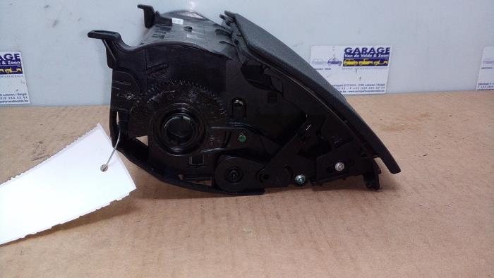 Affichage navigation Mercedes C-Klasse