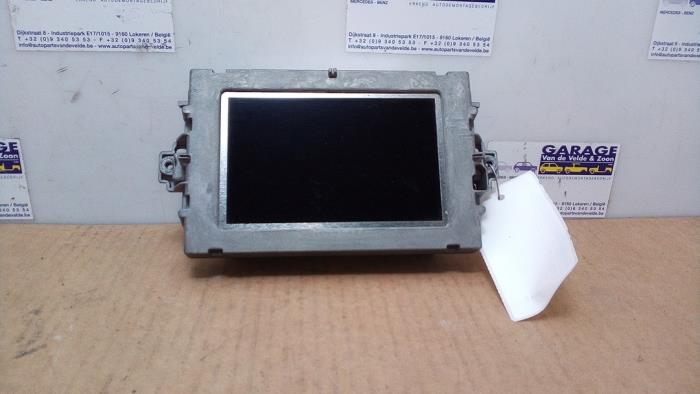 Affichage navigation Mercedes C-Klasse