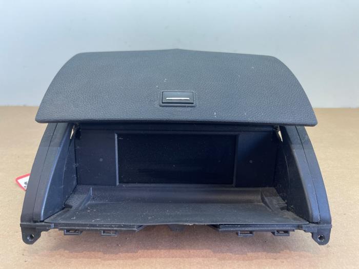 Affichage navigation Mercedes C-Klasse