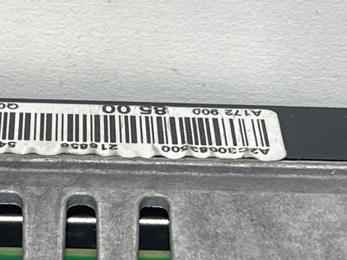 Wyswietlacz nawigacji Mercedes C-Klasse