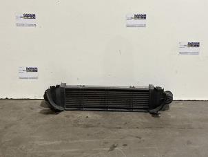 Gebruikte Intercooler Mercedes E (W212) E-200 CDI 16V BlueEfficiency,BlueTEC Prijs € 60,50 Inclusief btw aangeboden door Autoparts Van De Velde