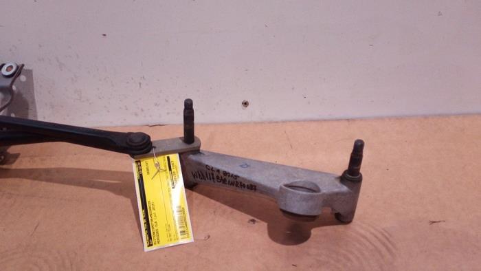 Silnik i mechanizm wycieraczki Mercedes CLA