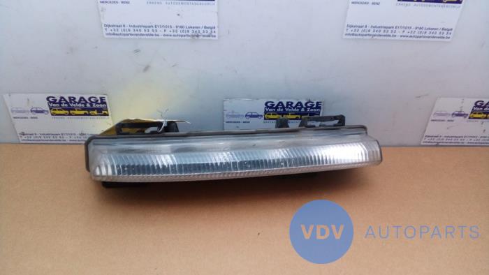 Daytime running light, right Mercedes E-Klasse