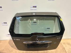 Gebruikte Kofferdeksel Mercedes A (W169) 2.0 A-180 CDI 16V 5-Drs. Prijs € 199,65 Inclusief btw aangeboden door Autoparts Van De Velde