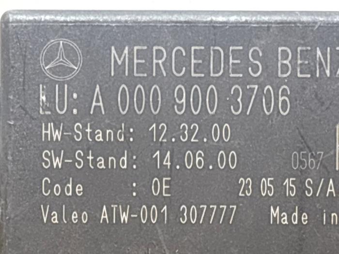 Parking assist computer Mercedes E-Klasse