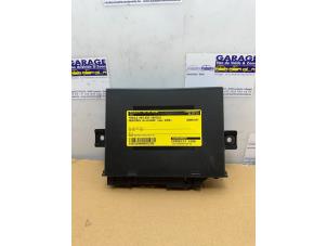 Gebruikte Module keyless vehicle Mercedes GL (X164) 4.0 GL 450 CDI V8 32V Prijs € 90,75 Inclusief btw aangeboden door Autoparts Van De Velde