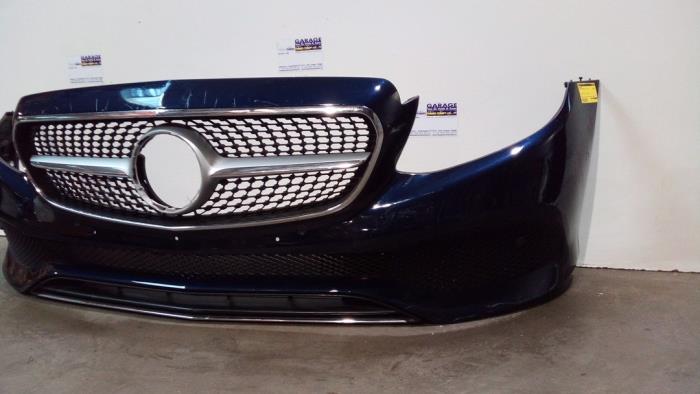Zderzak przedni Mercedes E-Klasse