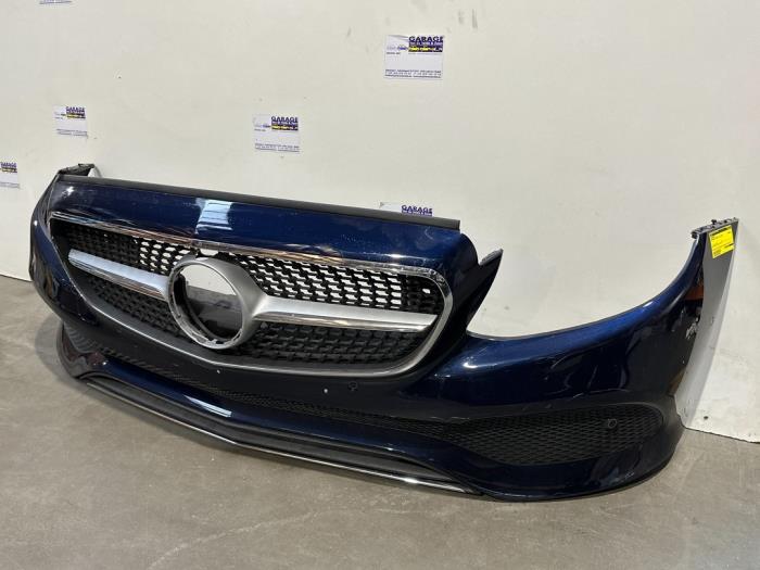 Zderzak przedni Mercedes E-Klasse