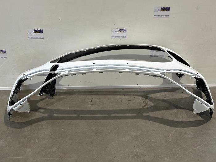 Zderzak przedni Mercedes GLA