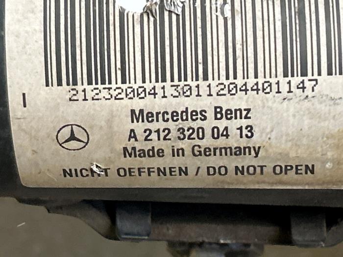 Stoßdämpferstrebe links vorne Mercedes E-Klasse