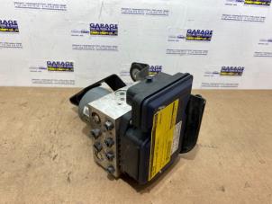 Gebruikte ABS Pomp Mercedes ML III (166) 2.1 ML-250 CDI 16V BlueTEC 4-Matic Prijs € 332,75 Inclusief btw aangeboden door Autoparts Van De Velde