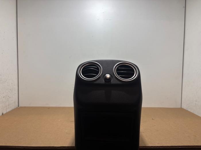 Middle console Mercedes C-Klasse