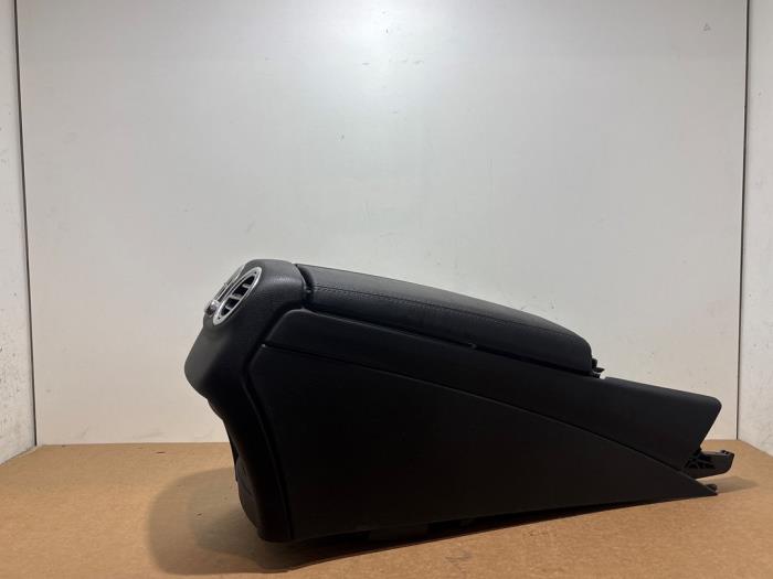 Middle console Mercedes C-Klasse