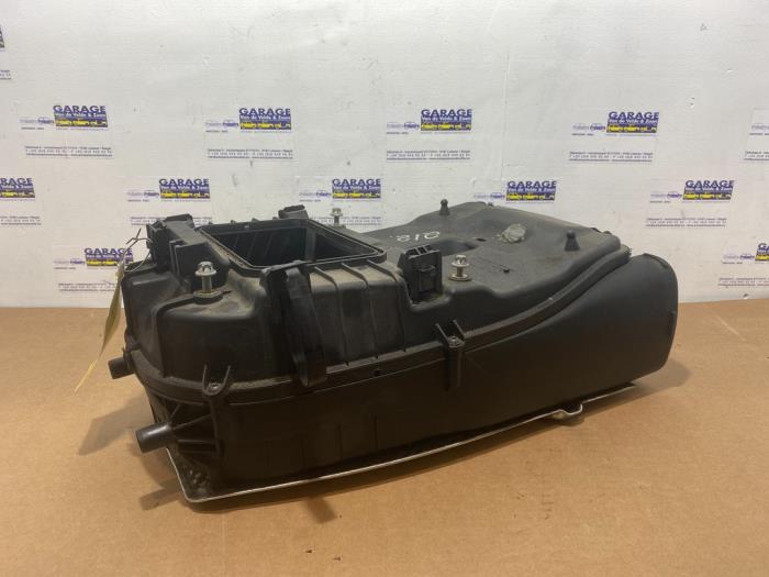 Obudowa filtra powietrza Mercedes C-Klasse