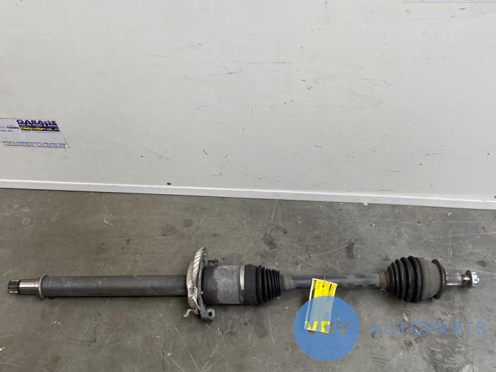 Front drive shaft, right