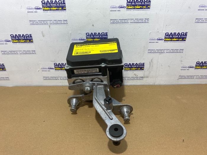 ABS pump Mercedes A-Klasse