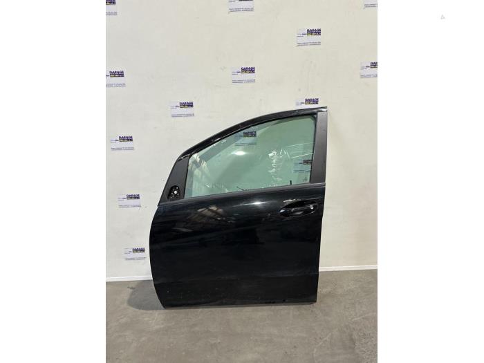 Portier 4Deurs links-voor Mercedes A-Klasse