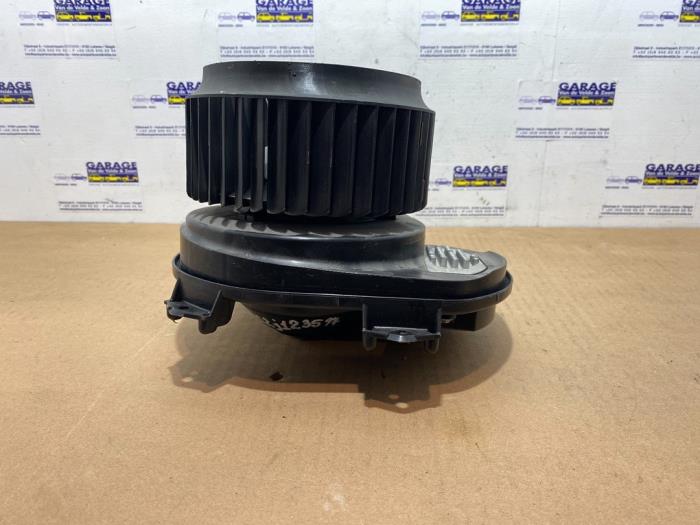 Moteur de ventilation chauffage Mercedes GLA