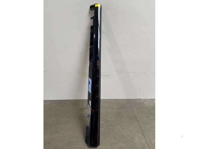 Seuil gauche Mercedes E-Klasse