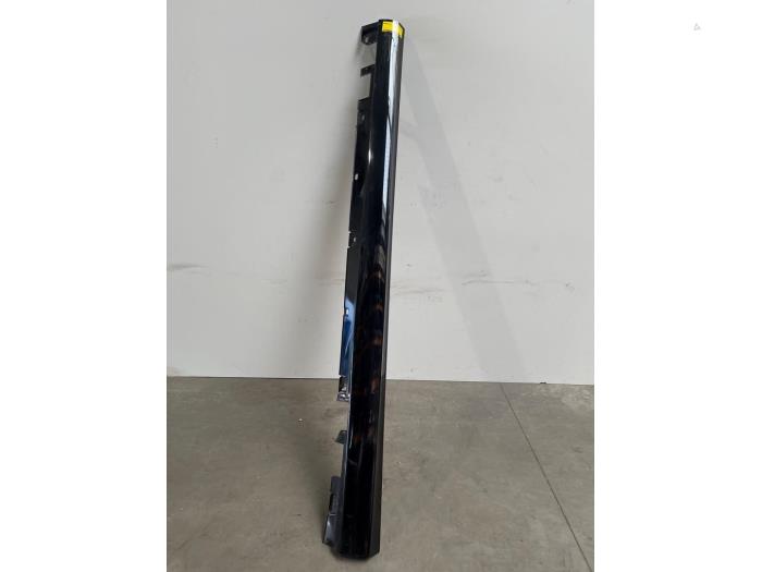 Seuil gauche Mercedes E-Klasse